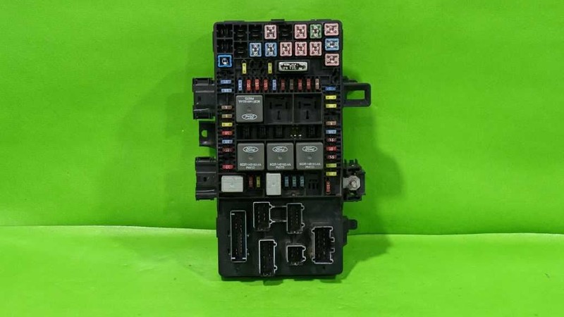 07 08 FORD F150 FUSE RELAY BOX OEM 4603-6