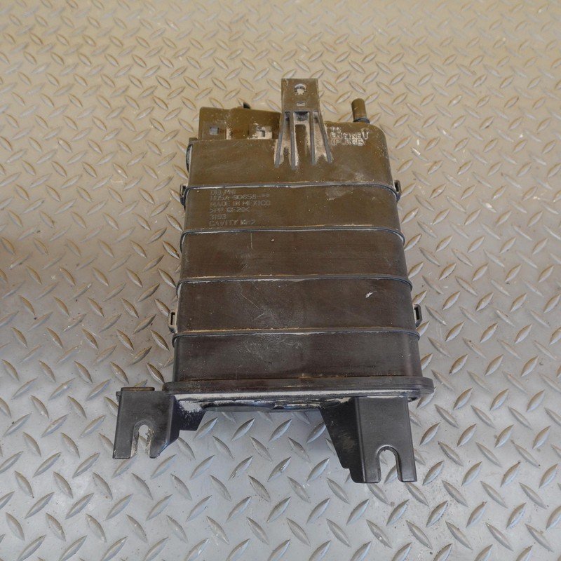 2018-2024 FORD EDGE FUEL VAPOR EVAPORATOR CANISTER RESERVOIR OEM K2G3-9E857-DA