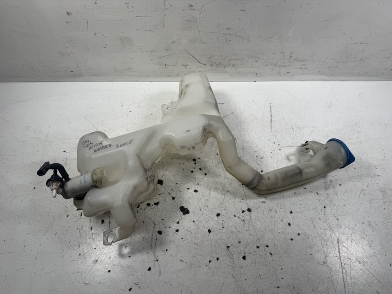 010-014 Honda Insight Washer Bottle OEM
