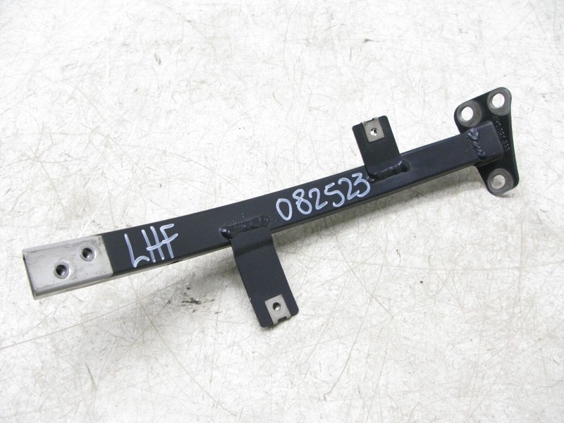11-18 AUDI D4 A8 A8L S8 FENDER SUPPORT BRACKET BRACE FRONT LEFT OEM 082523