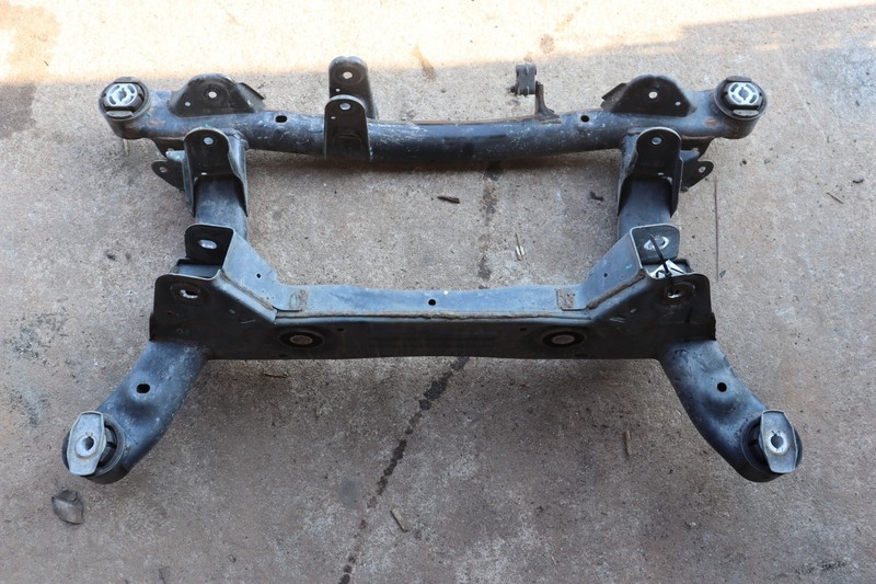 2018-2022 ALFA ROMEO STELVIO 2.0L AWD REAR SUSPENSION CROSSMEMBER SUBFRAME OEM
