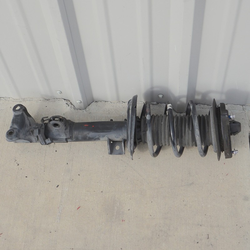 10-17 Mercedes W207 E350 E550 Coupe Front Right Shock Strut Absorber OEM