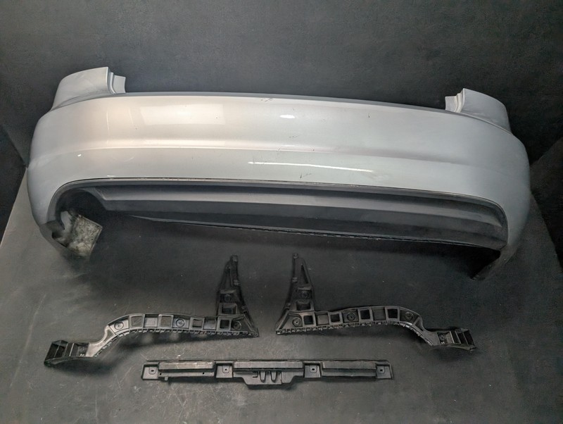 Rear Bumper Cover w/ Brackets Set 2015 Volkswagen Passat 561807421DGRU 2014