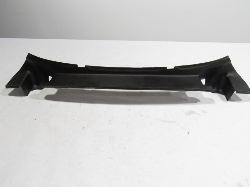 17-20 Mercedes GLE 43 C292 2019 Rear Trunk Tailgate Upper Trim Cover Panel :Y