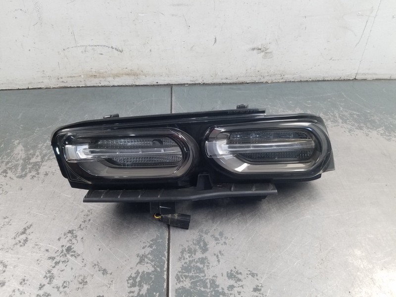 2019 Camaro ZL1 1LERight Clear Tail Light #1945 VV2