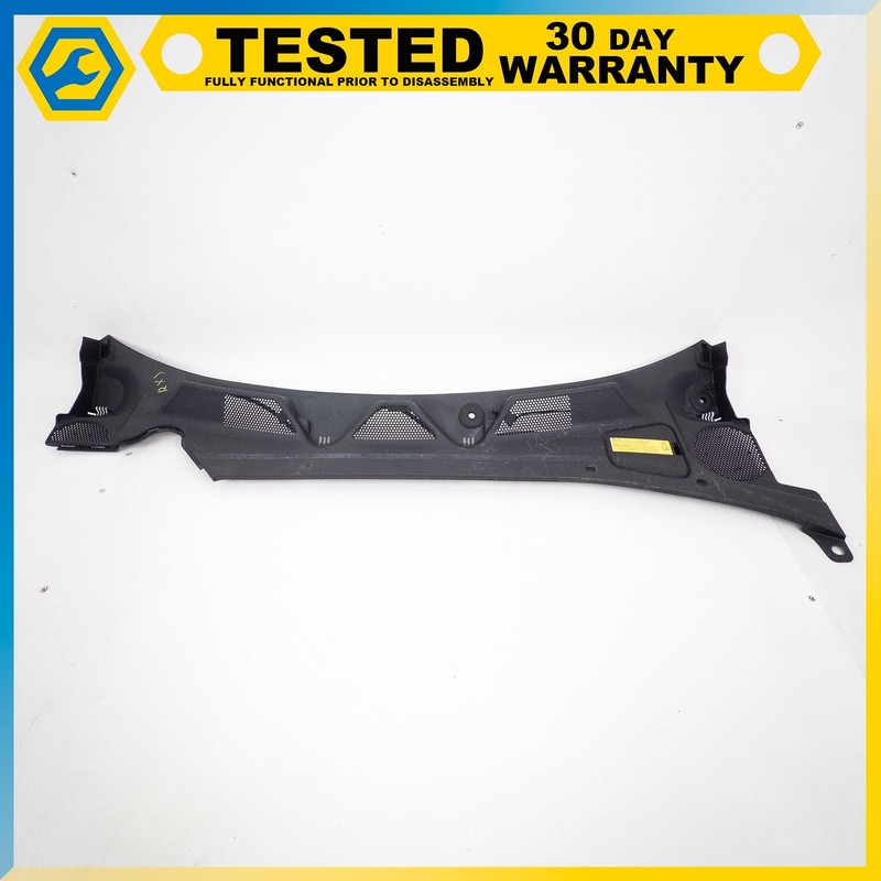 10-19 JAGUAR XJ WINDSHIELD WIPER COWL PLENUM PANEL COVER OEM