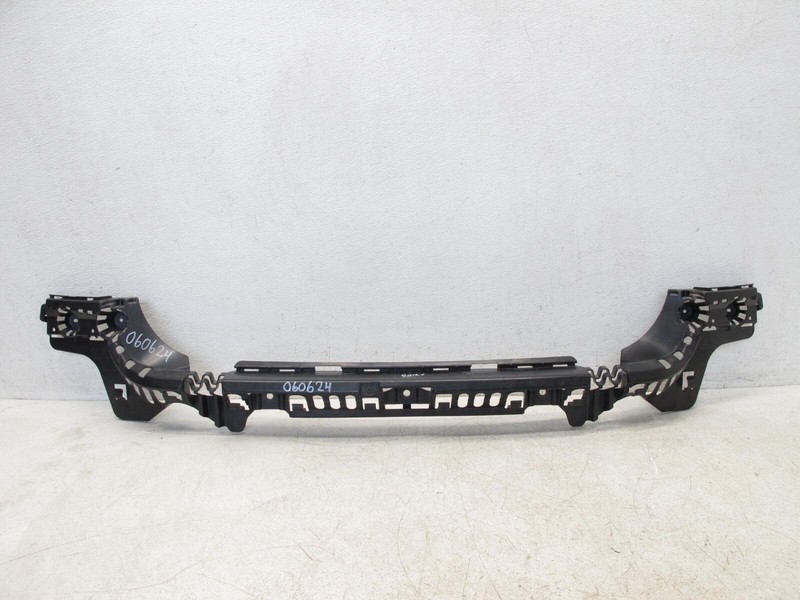 12-18 BMW F30 320i 328i REAR BUMPER SUPPORT CENTER MOUNT BRACKET CARRIER OEM 060