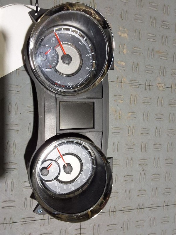 2013 Chrysler Town and Country Speedometer Instrument Cluster 3.6L 120 MPH