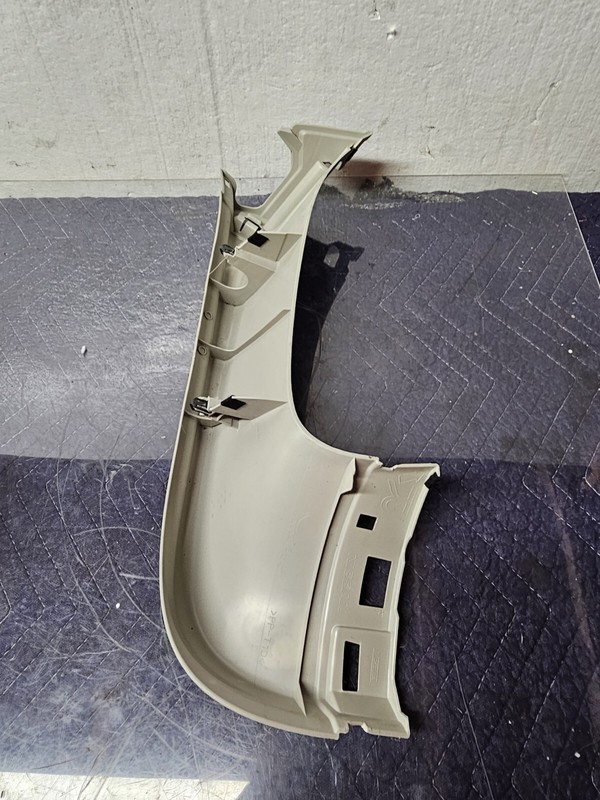 2015 - 2024 NISSAN MURANO REAR RIGHT TAILGATE LIFTGATE TRIM PANEL OEM 909025AA0