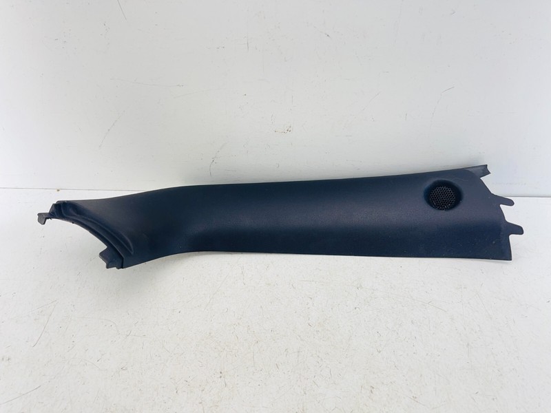 2006-2007 SATURN SKY Right Side A Pillar Windshield Trim Tweeter Black OEM