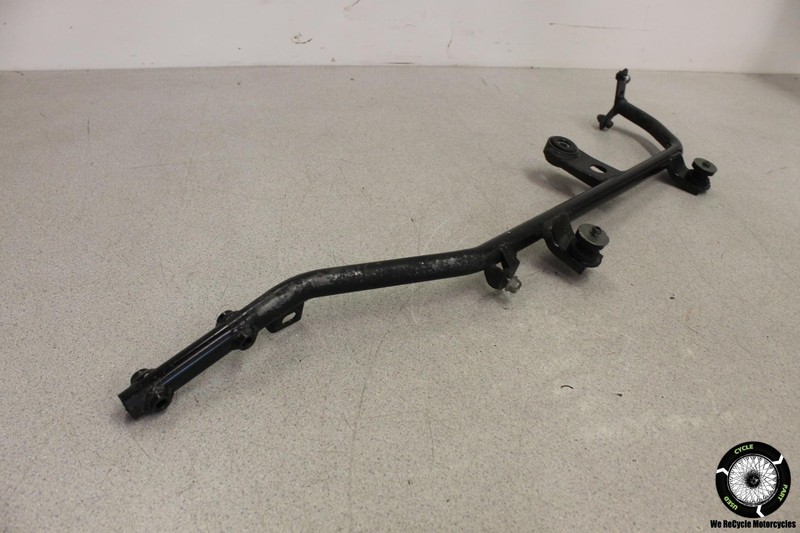 2001 Yamaha Royal Star XVZ1300TF LEFT SADDLEBAG CASE MOUNTING BRACKET MOUNT XVZ