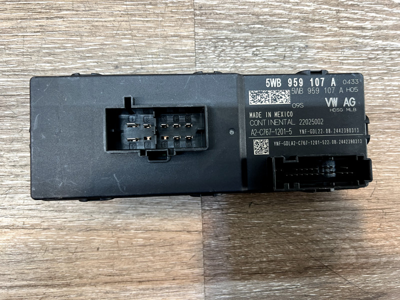 2023-2024 Volkswagen Liftgate Control Unit OEM Part# 5WB-959-107-A