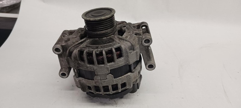 13-'17 VOLKSWAGEN JETTA Alternator 1.8L Bosch 140 amp 93k miles OEM