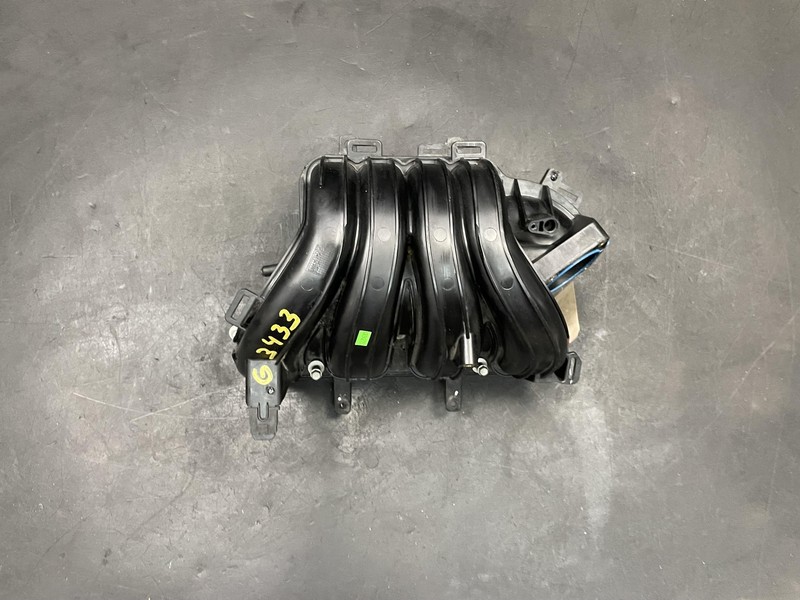 Intake Manifold 2020 GMC Acadia 12646130 2017 2018 2019 2021