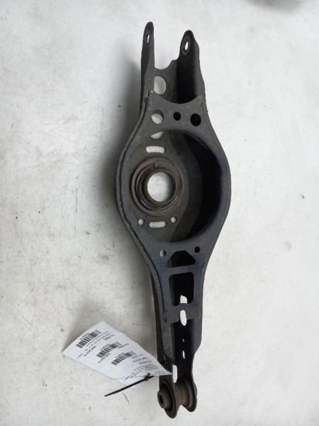 19-23 TOYOTA COROLLA SE 2.0L FWD AT DRIVER SIDE REAR LOCATING ARM
