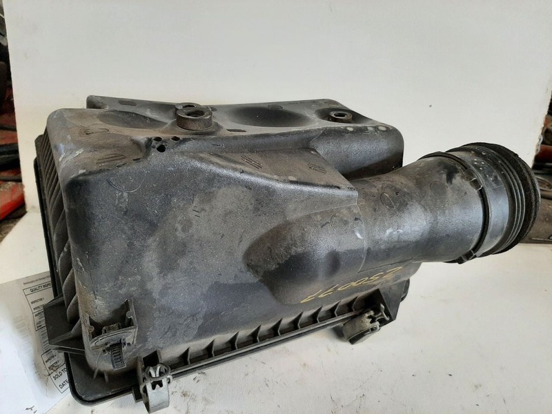 05-23 TOYOTA TACOMA 2.7L AIR CLEANER 2TRFE