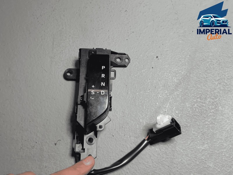 TOYOTA RAV4 2019-2025 TRANSMISSION SHIFTER GEAR POSITION INDICATOR OEM