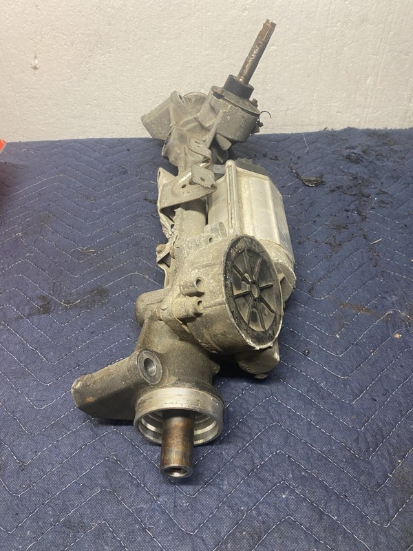2014 Jeep Cherokee 2.4 4x4 Steering Rack And Pinion OEM