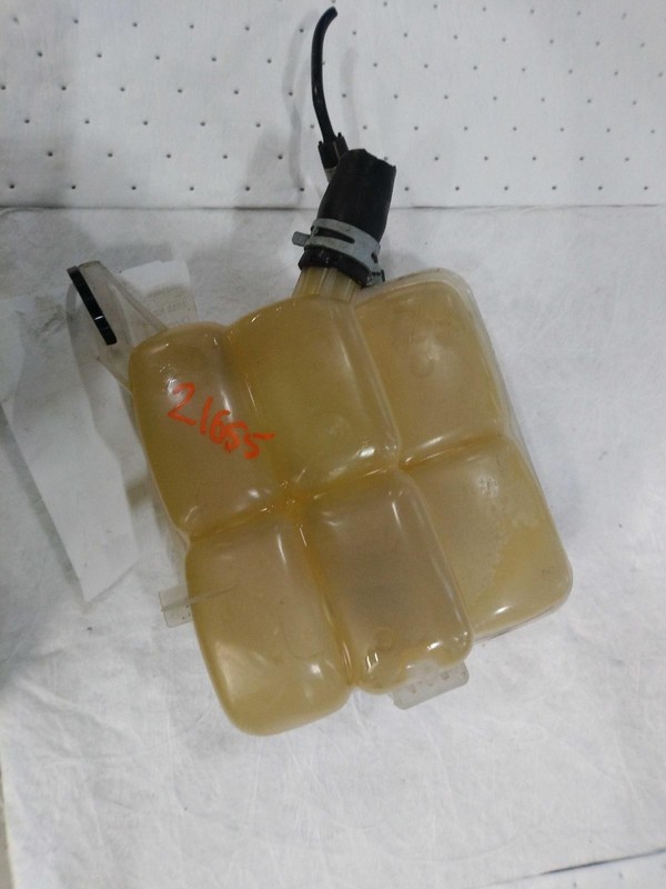 2016 Ford Escape Engine Coolant Reservoir Red OEM DV618K218AA 1.6L Used