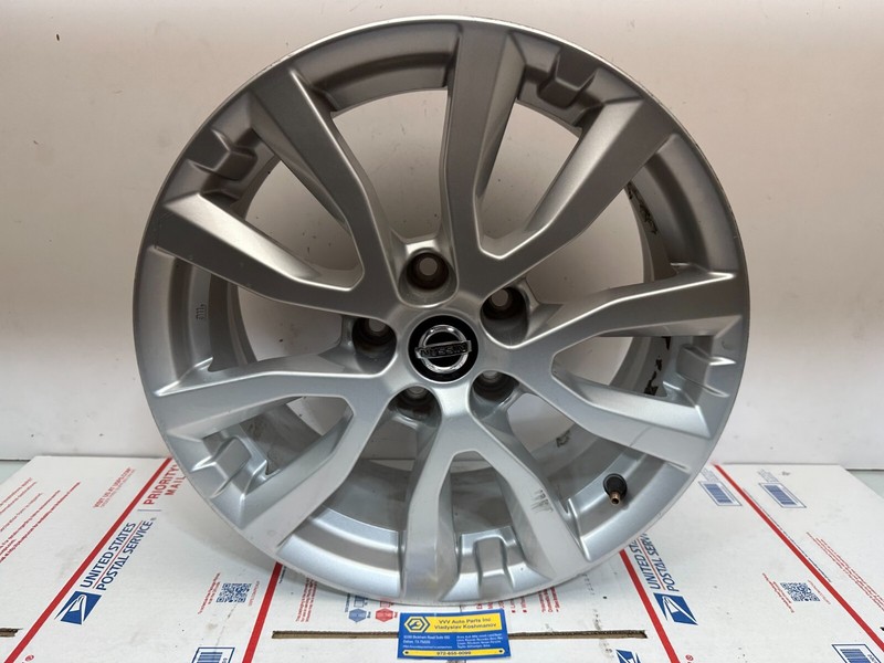 17-20 Nissan Rogue T32 FACTORY 17" INCH 10-SPOKE ALLOY WHEEL RIM 17 x 7 OEM