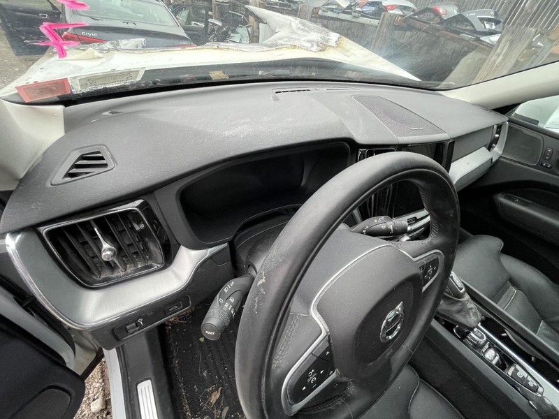 2018-2024 VOLVO XC60 DASH PANEL BLACK TC:RD00 AT AWD 25K -MOMENTUM- 61399