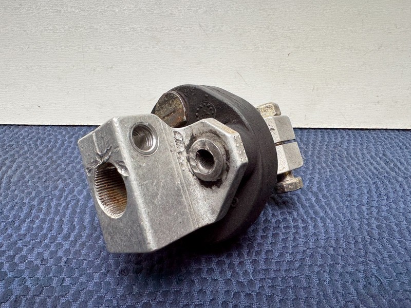 94–00 BMW E36 M3 Lower Steering Rack Universal Swivel Joint Knuckle OEM 100K Mi