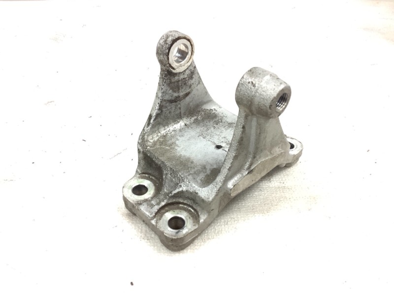 03-05 Honda Civic MX Hybrid AT Rear Engine Transmission Mounting Bracket OEM