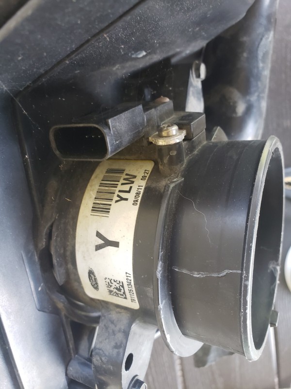 12-18 FORD FOCUS Air Cleaner Gasoline 2.0L Without Turbosmall hole on bottom