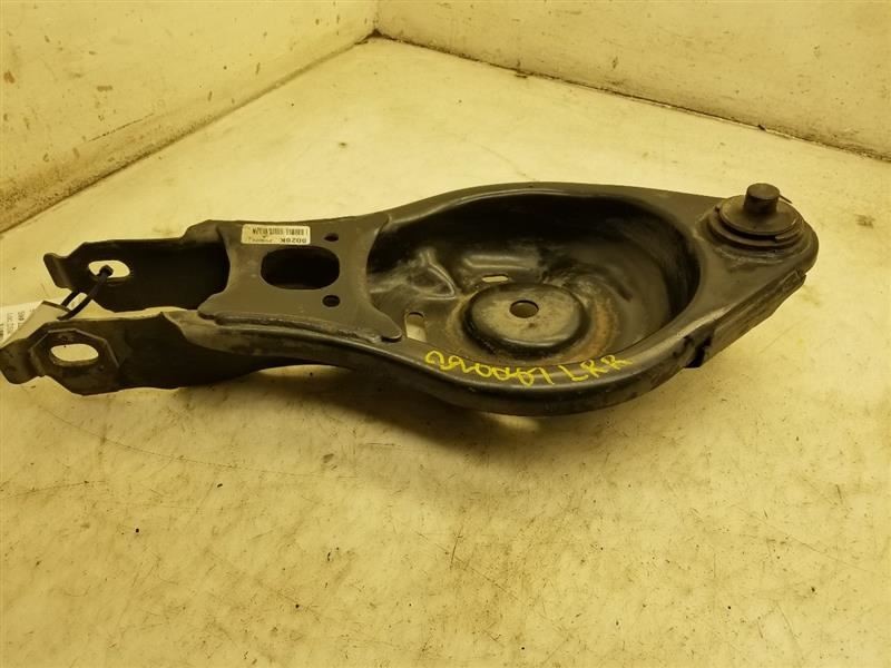09-10 TOYOTA SEQUOIA RWD DRIVER SIDE REAR LOWER CONTROL LOCATING ARM ASSEMBLY