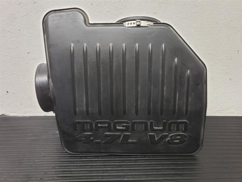 04-07 Dodge Durango 4.7L Air Cleaner Intake Resonator Inlet Box OEM 53032424AE