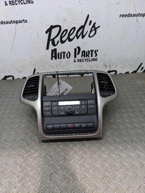 Temperature Control Fahrenheit Display Fits 11-13 GRAND CHEROKEE 1194010
