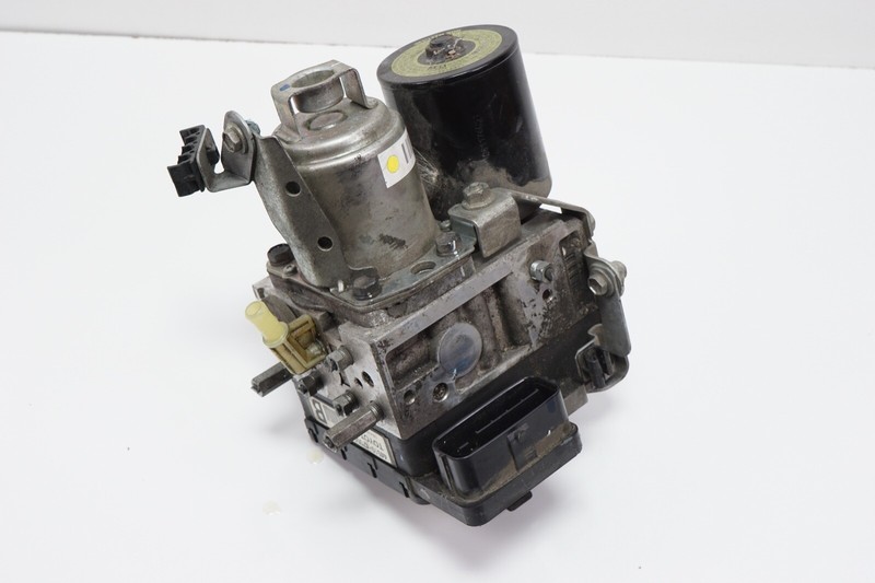 TOYOTA PRIUS ABS Pump Module Modulator Valve OEM 2004 - 2009