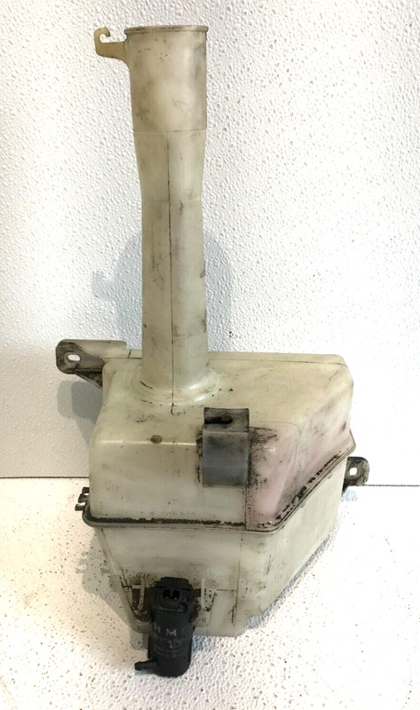 99-05 HYUNDAI SONATA WINDSHIELD WASHER RESERVOIR BOTTLE OEM