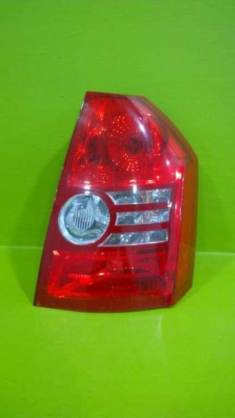 08 09 10 300 TOURING PASSENGER RIGHT TAILLIGHT LAMP OEM 3590-35