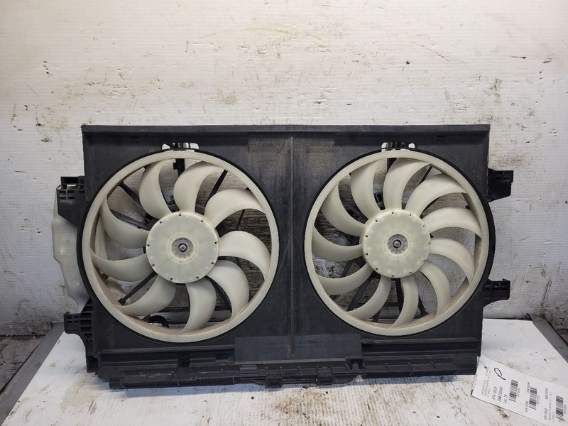 Radiator Fan Motor Fan Assembly Fits 17-23 IMPREZA 1753356