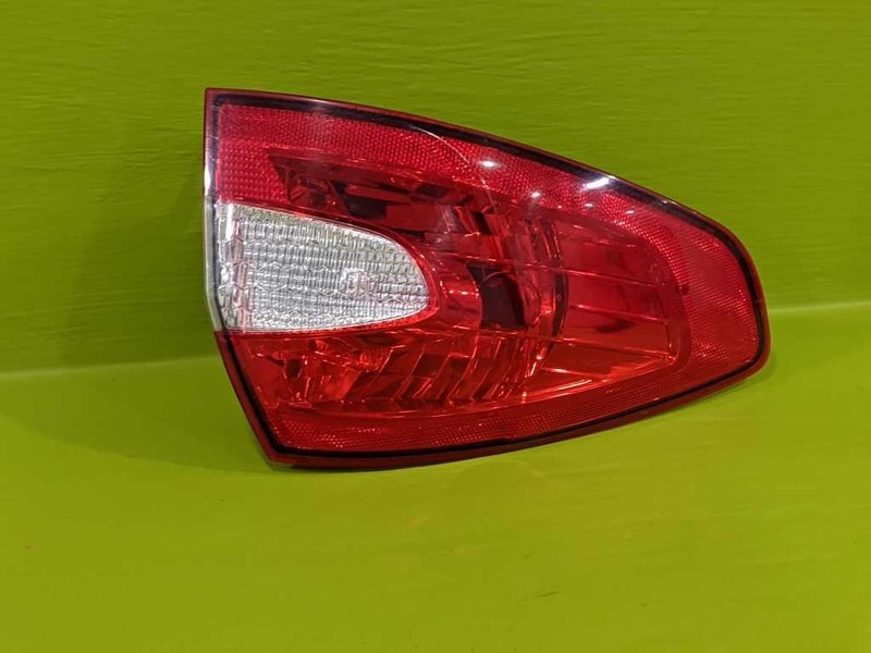 11 12 13 FIESTA SDN DRIVER LEFT QUARTER TAILLIGHT LAMP OEM 3808-24