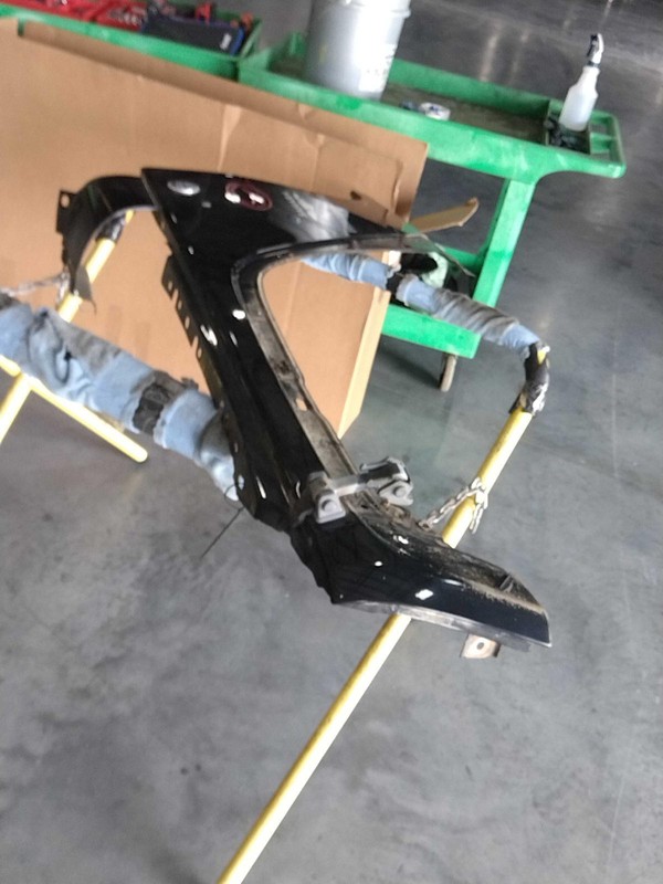 2007 Jeep Wrangler Left Fender Black Dent Rust 468971 OEM Used Part
