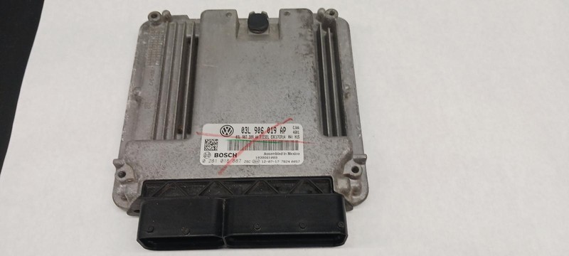 2013 VOLKSWAGEN BEETLE Electronic Control Module ECU 2.0L diesel OEM 13