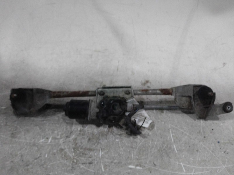 2008 Nissan Pathfinder Wiper Motor OEM 28815EA000 159K Miles Red