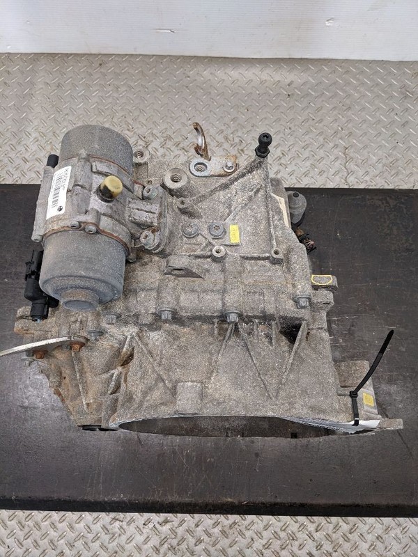 Automatic Transmission Gasoline Fits 08-15 SMART 1139932