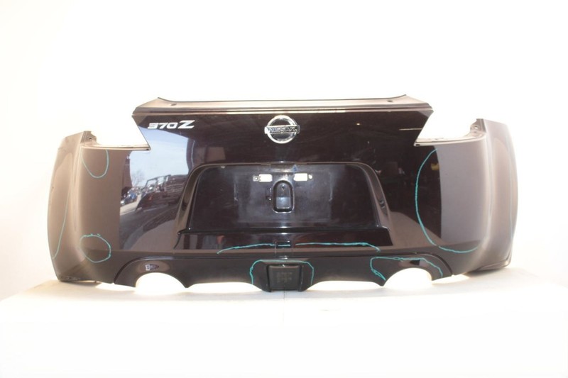 09-20 Nissan 370Z Coupe Black Rear Bumper Cover - HAS ISSUES SEE PICTURES