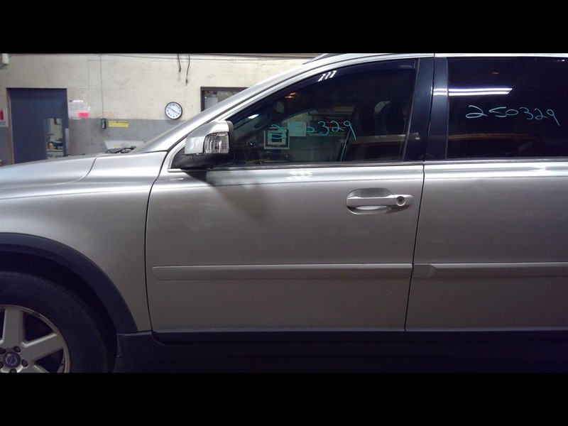 Driver Front Door Laminated Glass Water Repellent Fits 03-14 VOLVO XC90 1649026