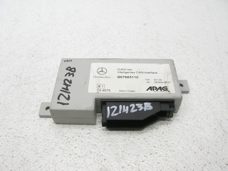 10-14 MERCEDES W212 E350 INTELLIGENT CAM INTERFACE UNIT CONTROL MODULE OEM 12142