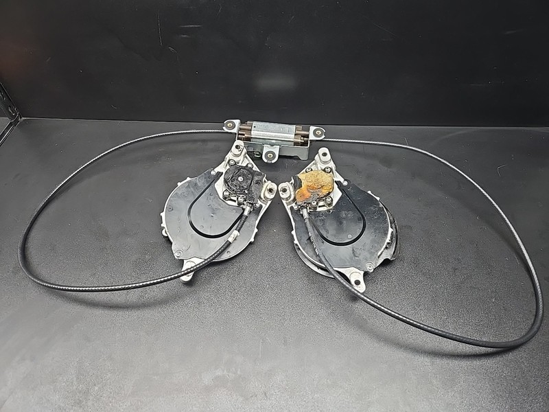 97-04 Porsche Boxster Convertible Top Transmission Motor Cable Drive Mechanism