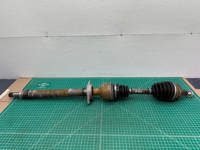 14-19 Mercedes CLA250 C117 FRONT RIGHT PASSENGER SIDE CV AXLE SHAFT OEM
