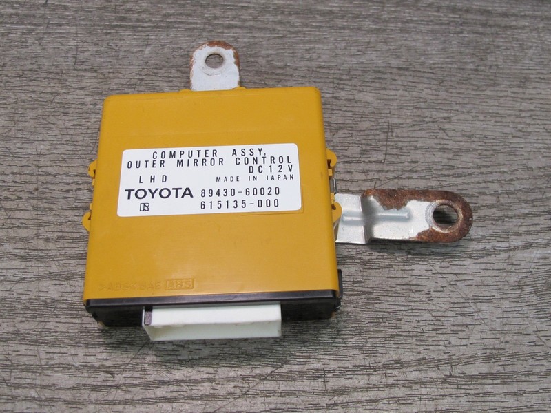 1998-2002 LEXUS J100 LX470 OUTER MIRROR MEMORY CONTROL MODULE 89430-60040