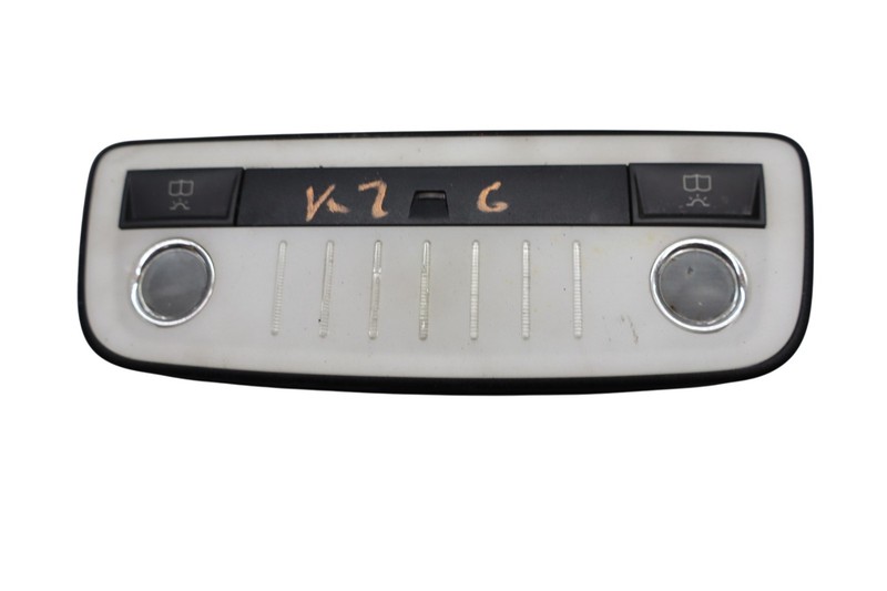 06-18 Mercedes W212 E350 CLS550 Rear Overhead Interior Dome Light Lamp Oem