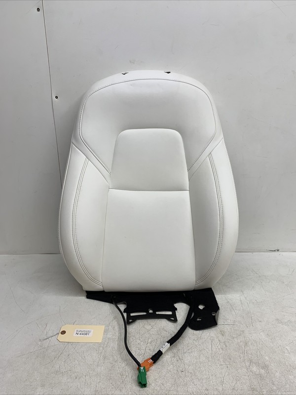 2017-2023 Tesla Model 3 / Y Passenger Right Front WHITE Seat Back w/Bag 44081 UP