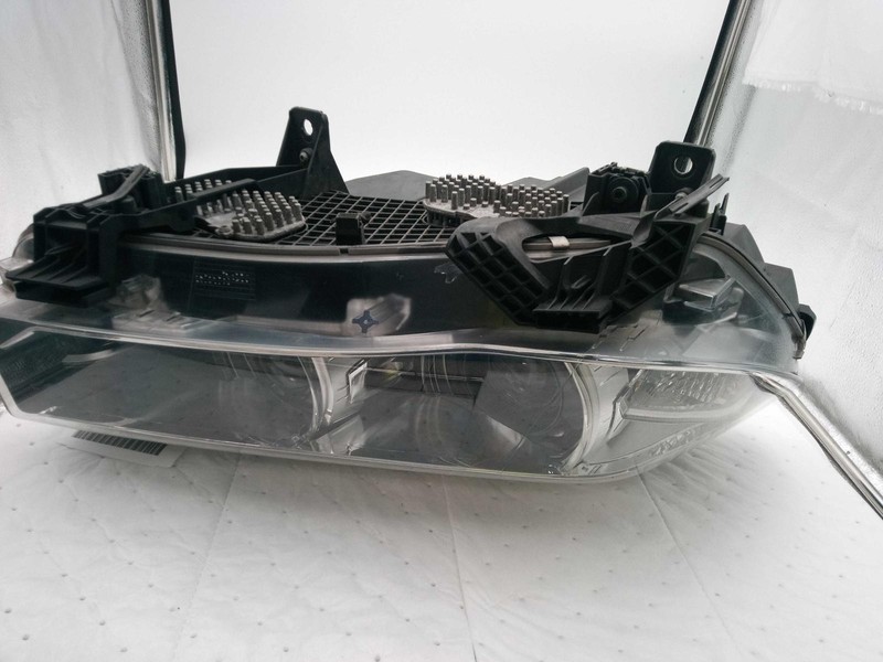 Used Right Headlight Assembly fits: 2015 Bmw X6 adaptive headlamps xenon HID Rig