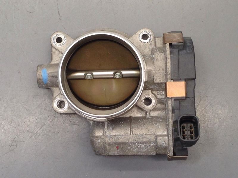 Throttle Body Valve Assembly 3.5L 12577029 Fits 2007-2008 Saturn Aura 76659
